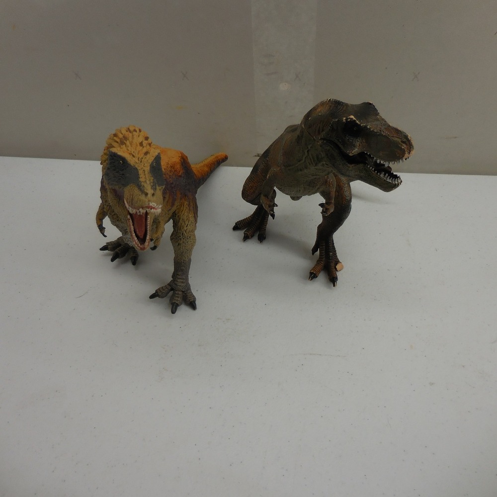 Safari Ltd Feathered Tyrannosaurus Rex and Classic T-Rex Dinosaur Figures Lot